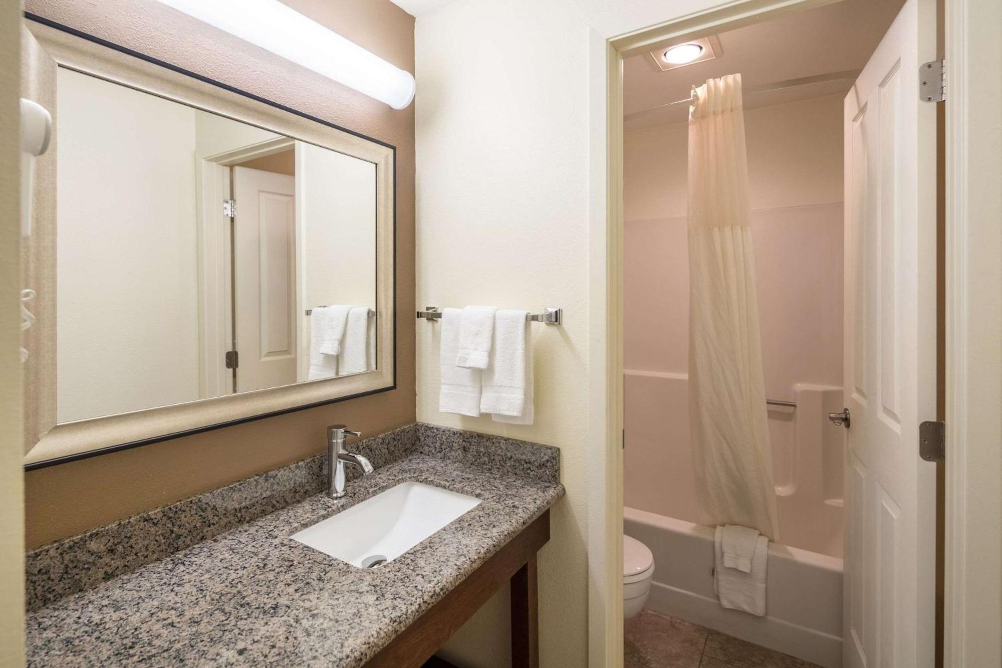 Quality Inn & Suites كويور دي أليني، أيداهو المظهر الخارجي الصورة